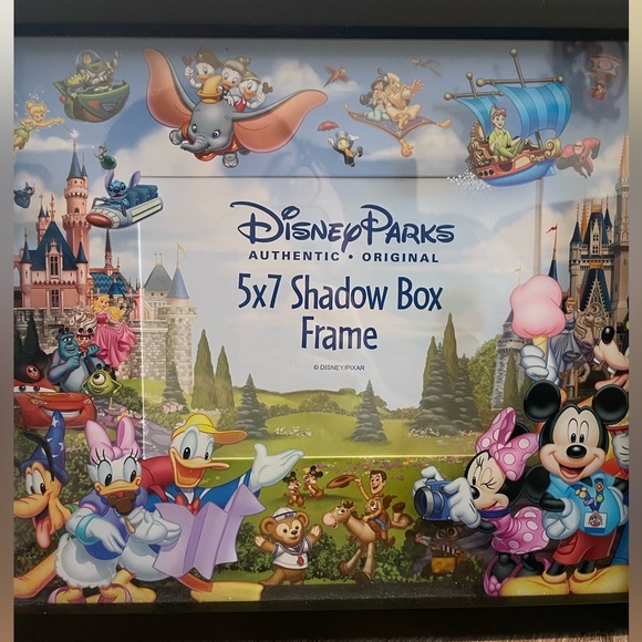 Disney shadow box frame 5x7 - Picture 2 of 3